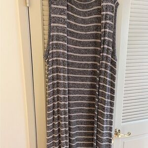 Avenue Thin Knit Striped Open Front Long Cardigan Size 18/20